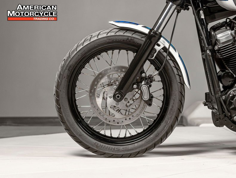 Softail® Street Bob®
