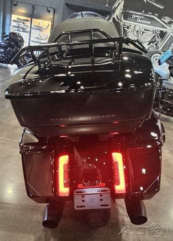 Street Glide® Ultra