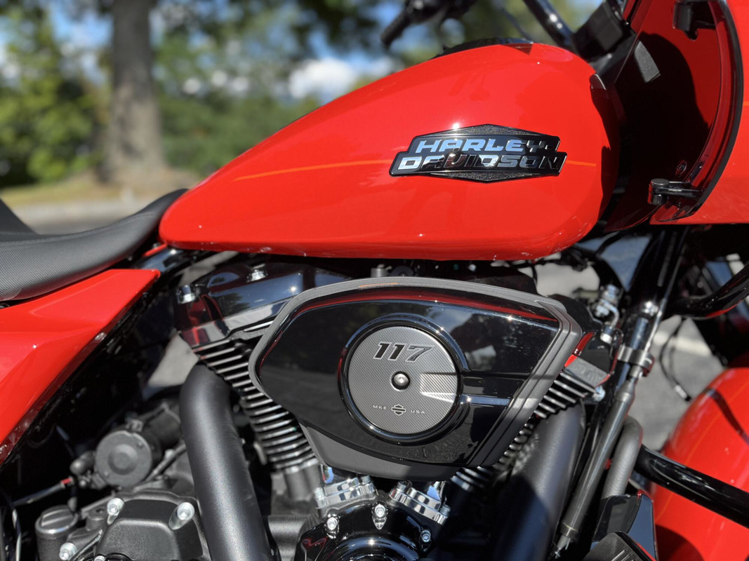 Road Glide®