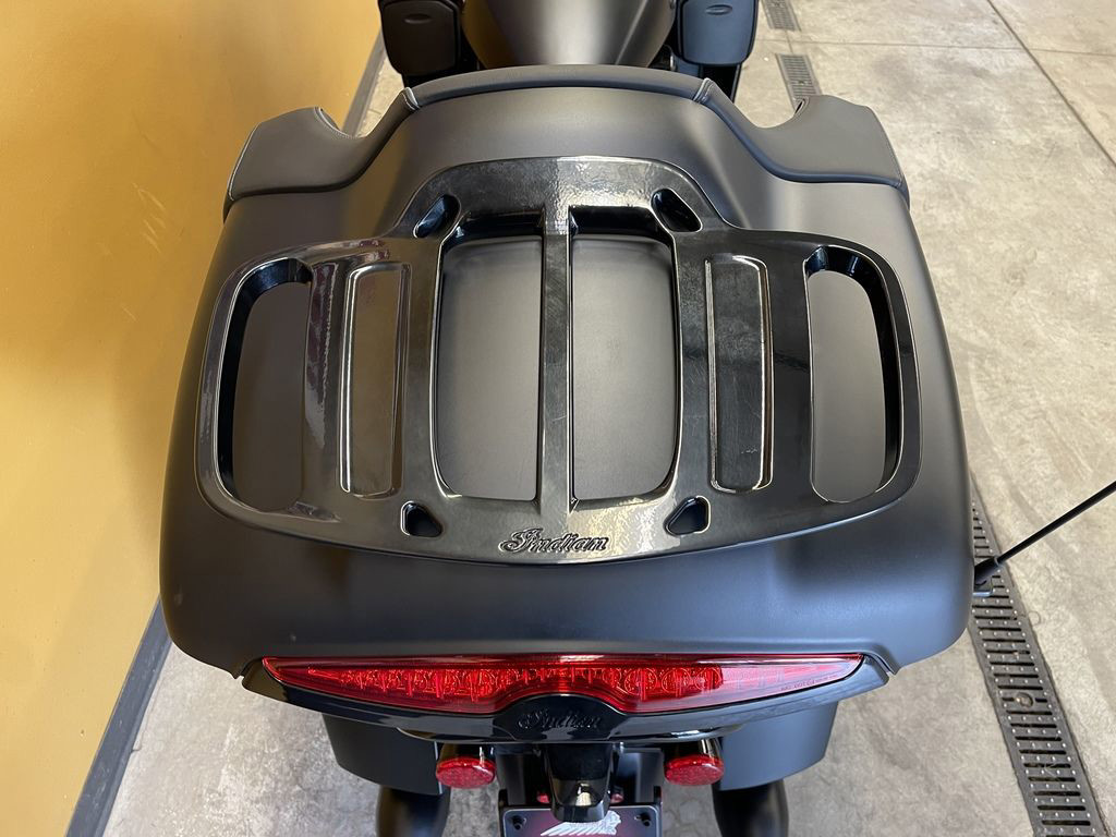 Pursuit Dark Horse Premium Package