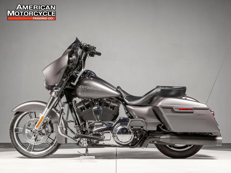 Street Glide® Special