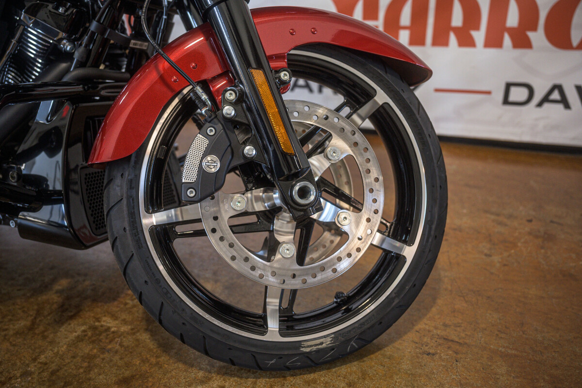 Road Glide®