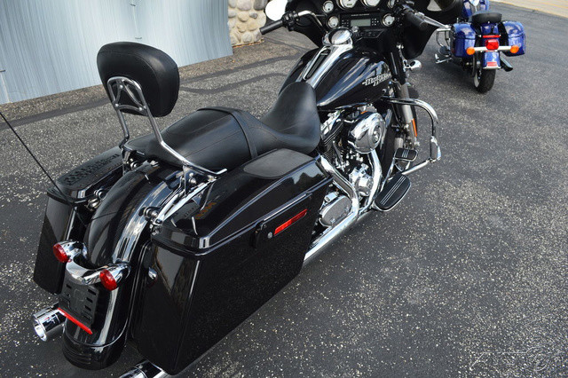 Street Glide®