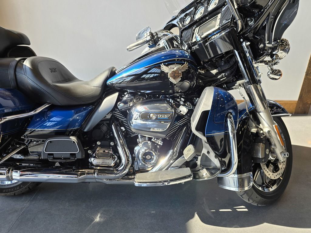 Electra Glide® Ultra® Limited 115th Anniversary