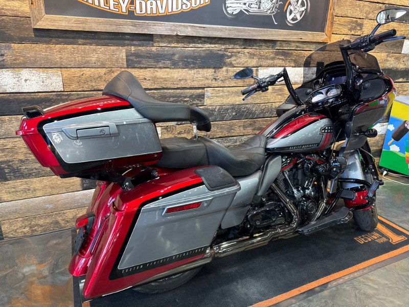 CVO® Road Glide®