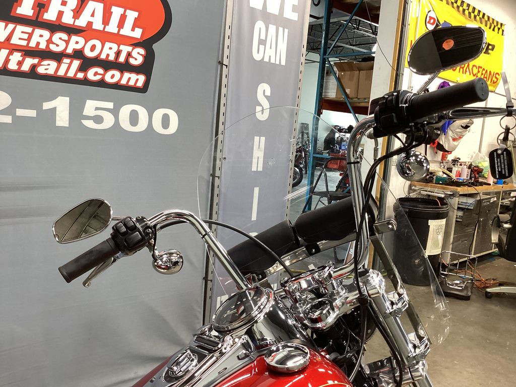 Dyna® Super Glide® Custom