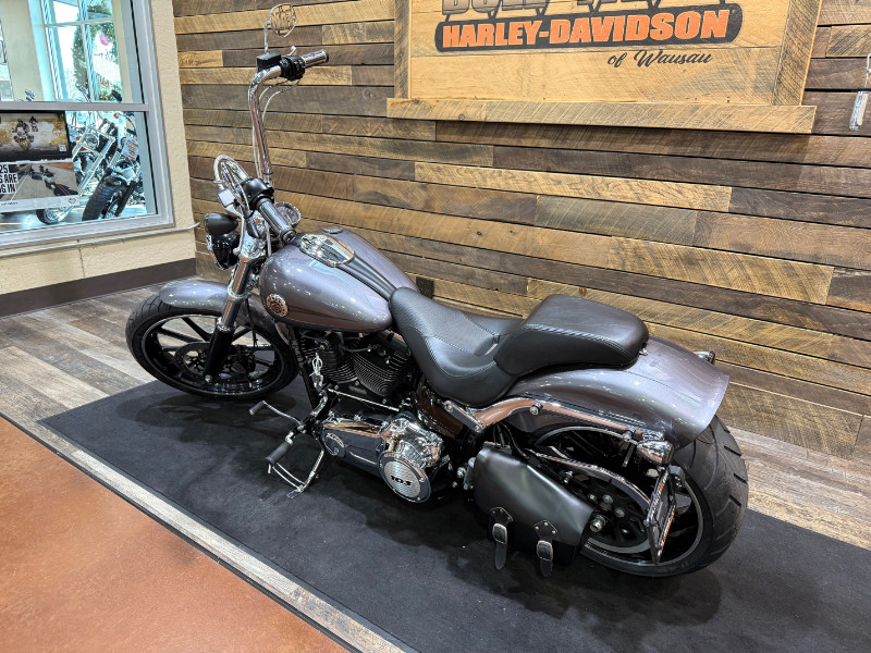 Softail® Breakout®