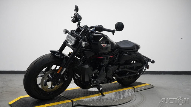 Sportster® S