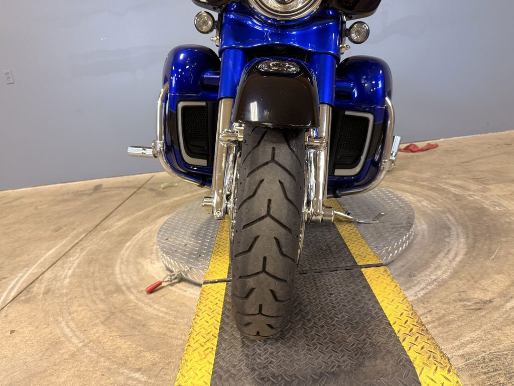 CVO® Street Glide®