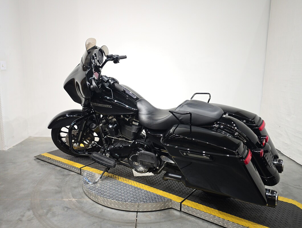 Street Glide® Special