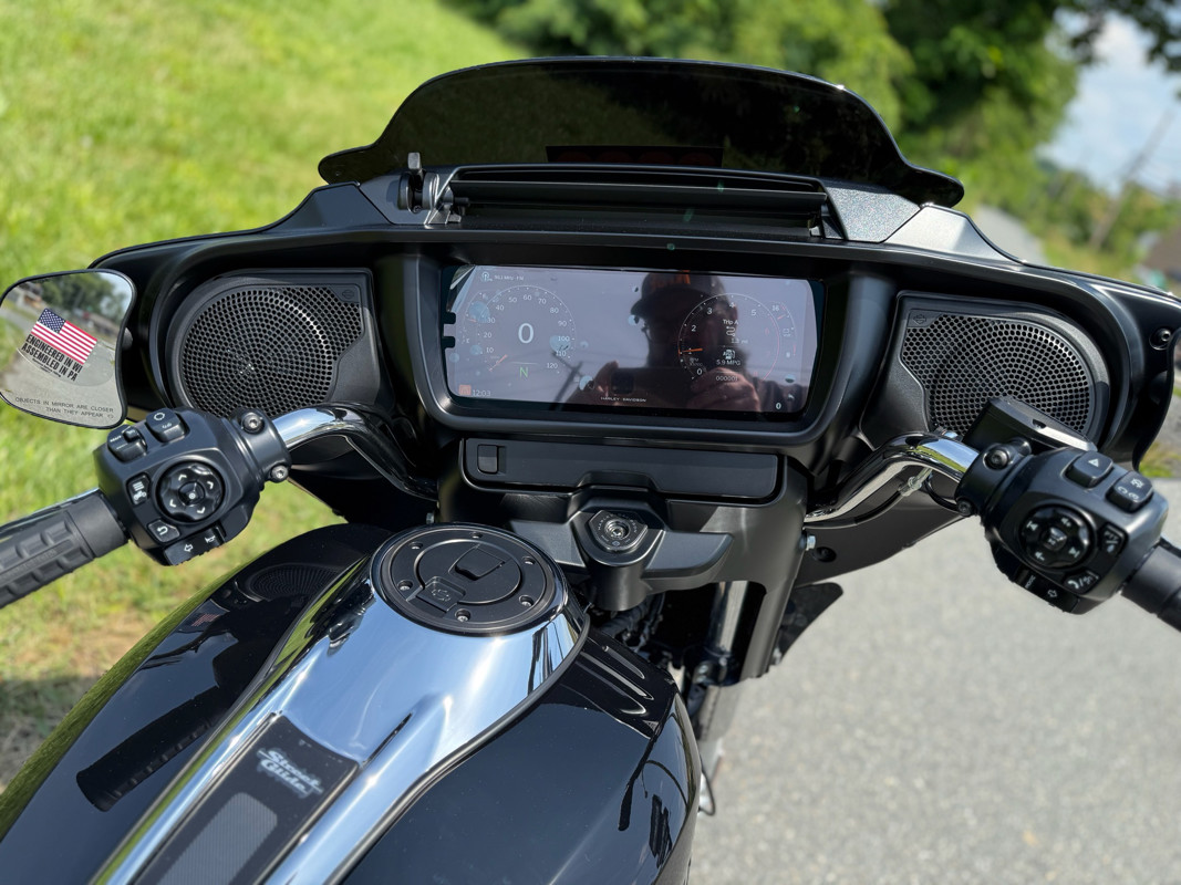 Street Glide®