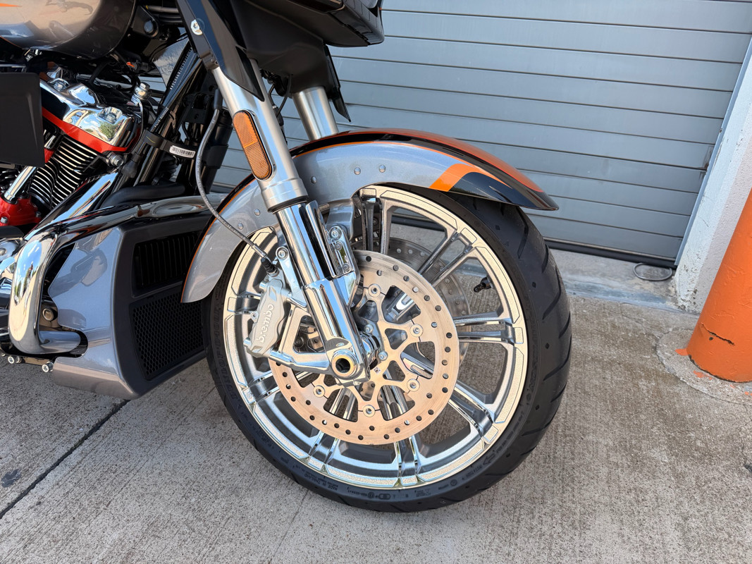 CVO® Street Glide®