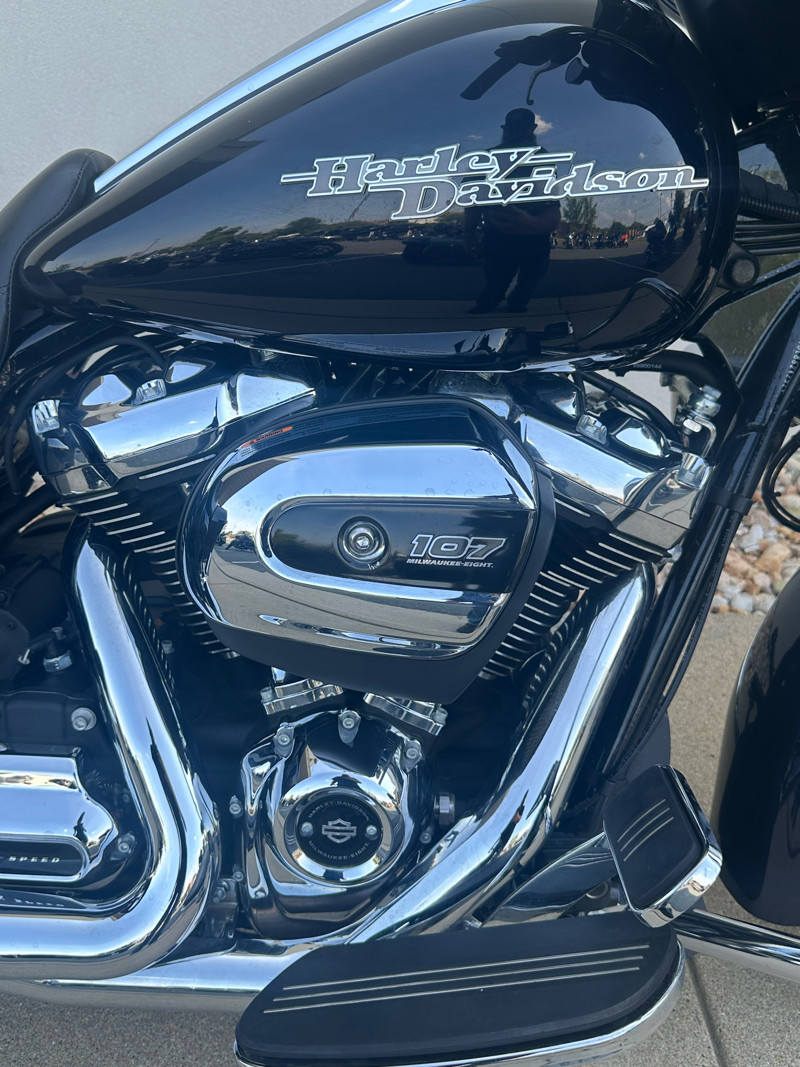 Street Glide®