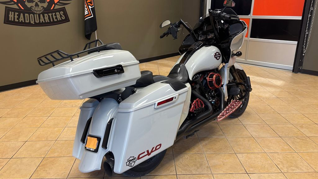 CVO® Road Glide®