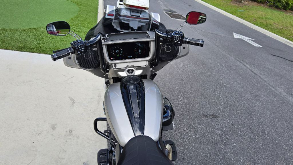 CVO® Street Glide®