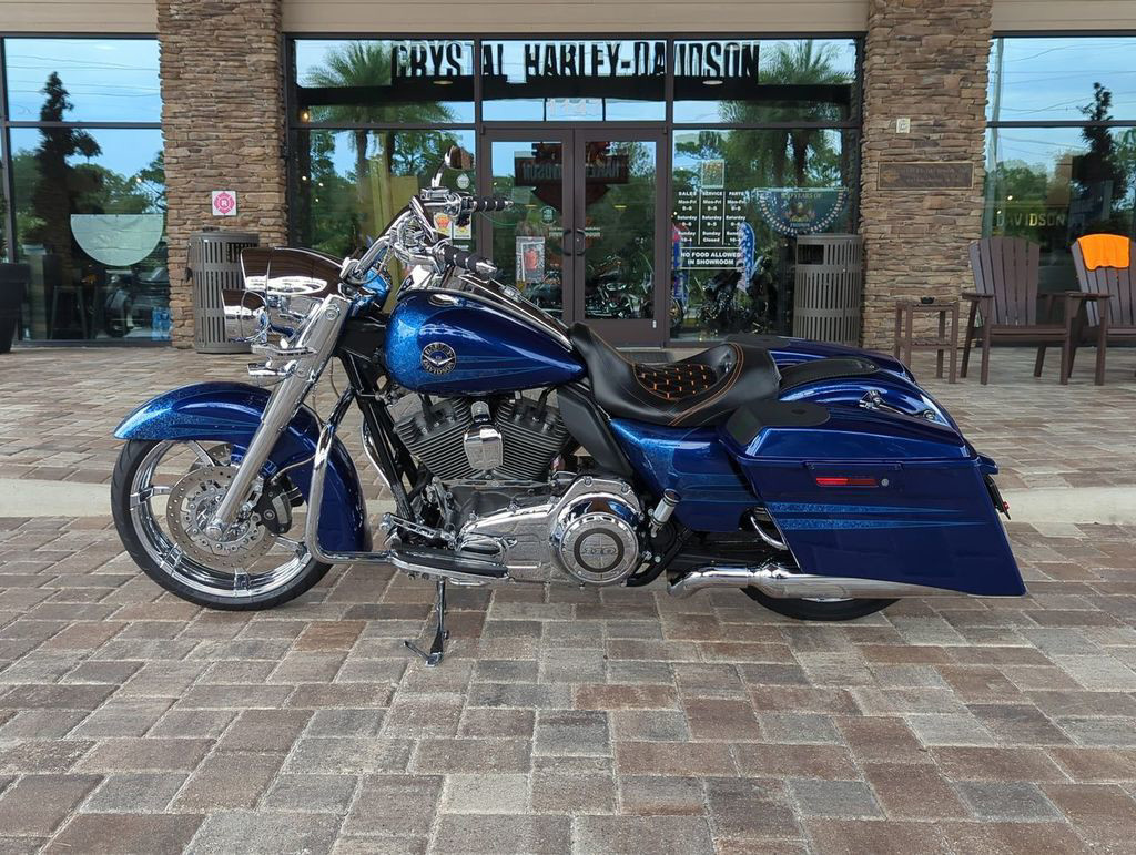 CVO® Road King®