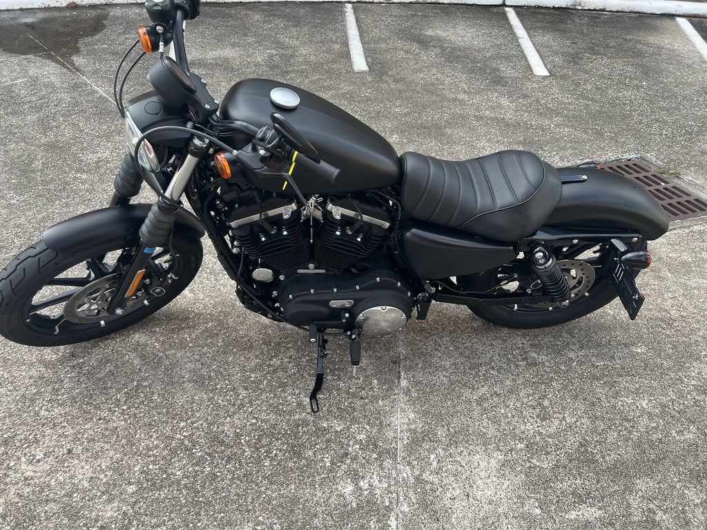 Iron 883®
