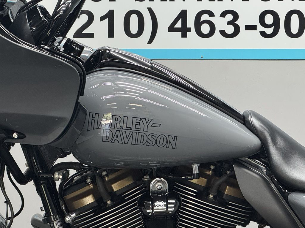 Road Glide® ST