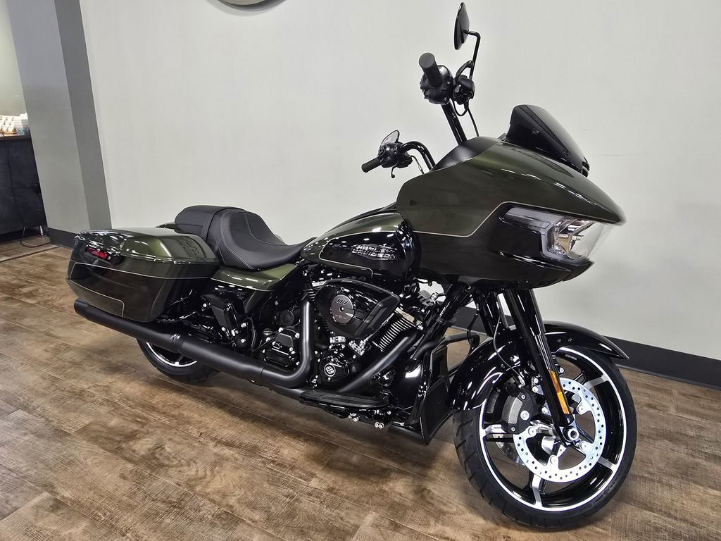 Road Glide®