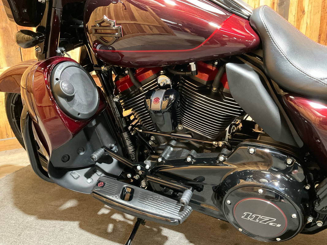 CVO® Street Glide®