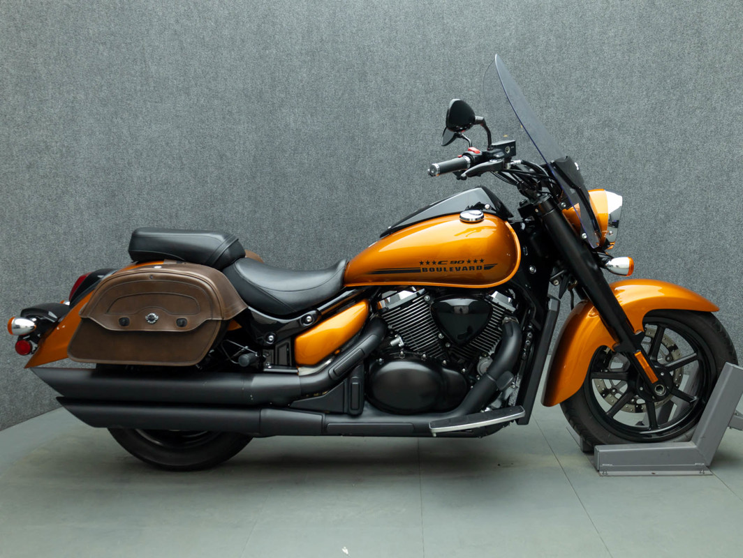 Boulevard C90 B.O.S.S.