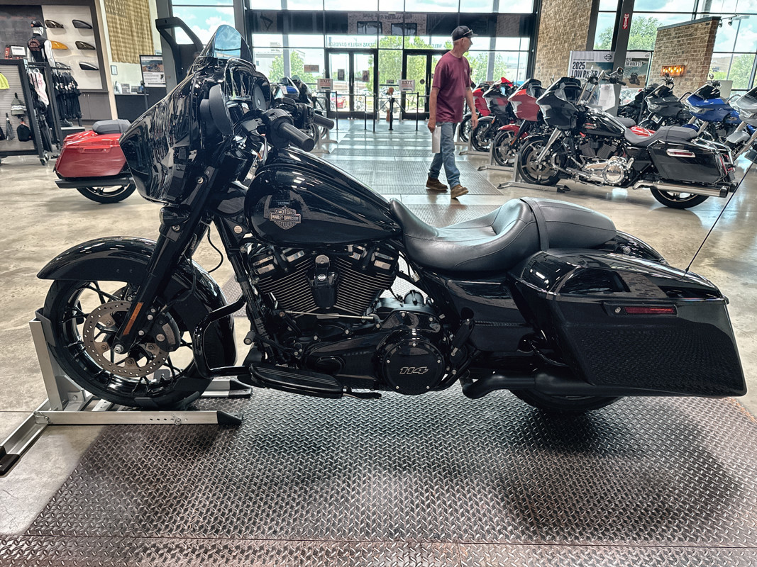 Street Glide® Special