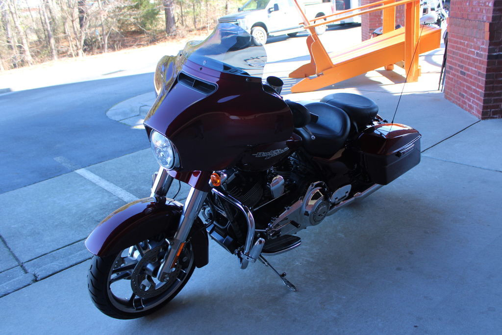 Street Glide® Special