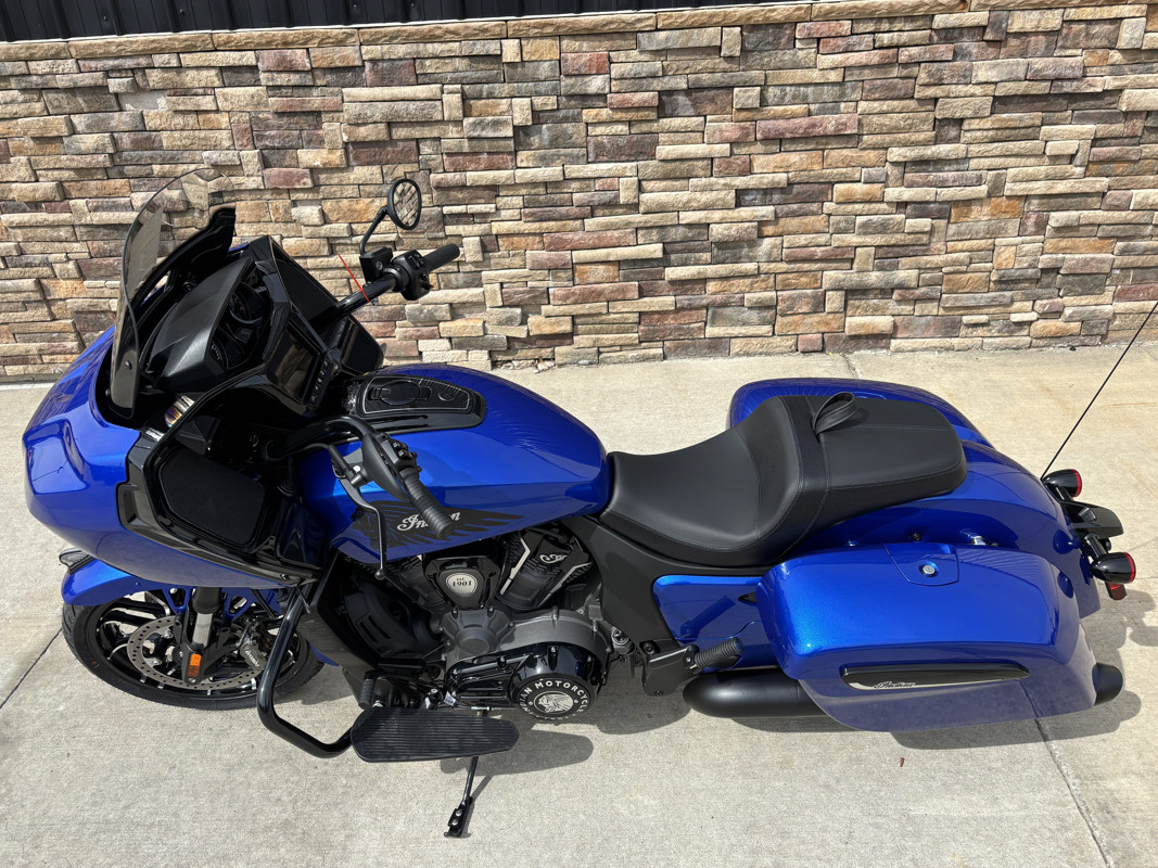 Challenger Dark Horse