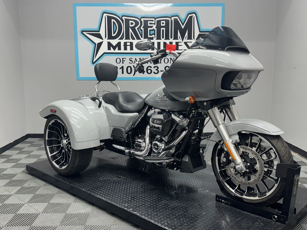 Road Glide® 3