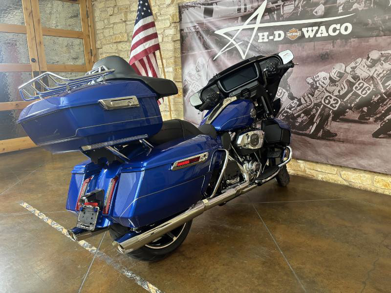 Street Glide® Ultra