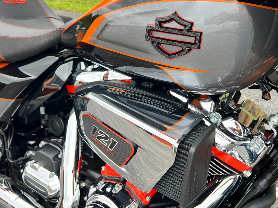 CVO® Street Glide®