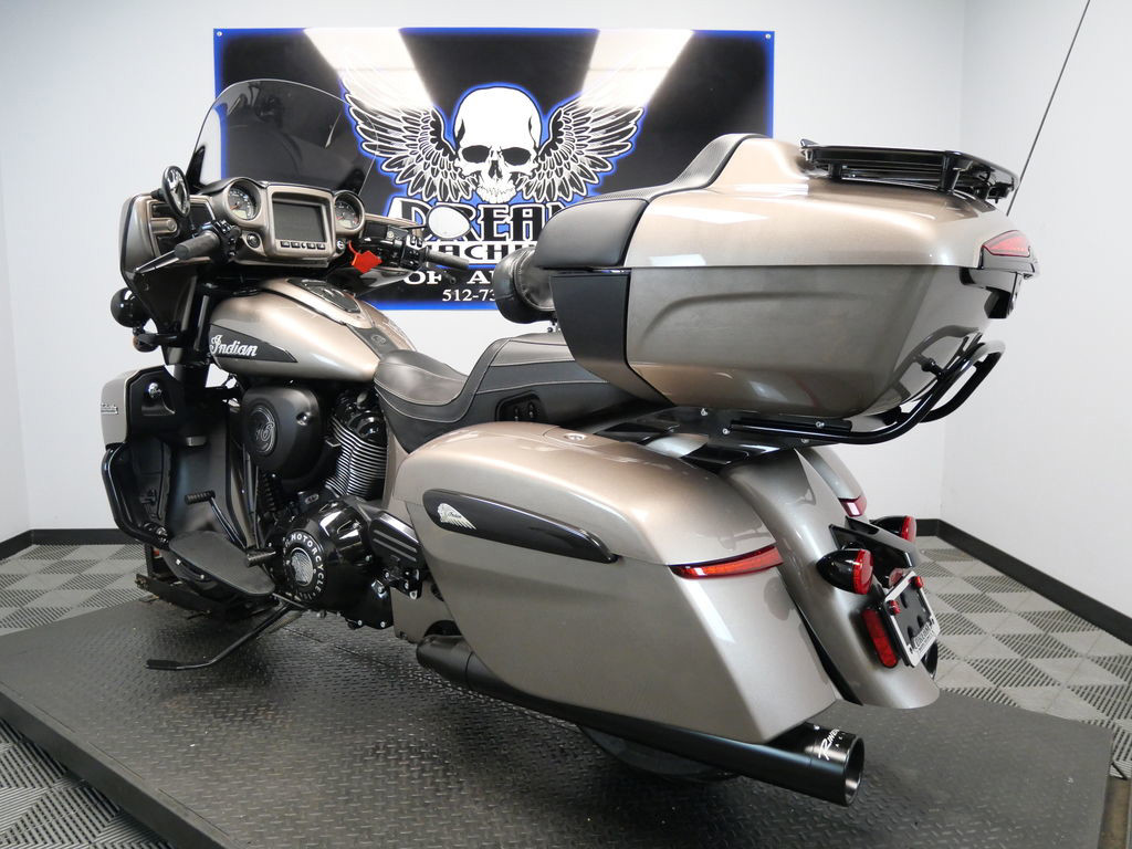 Roadmaster Dark Horse
