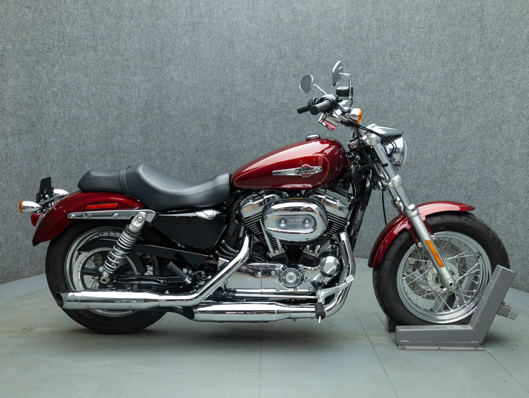 Sportster® 1200 Custom