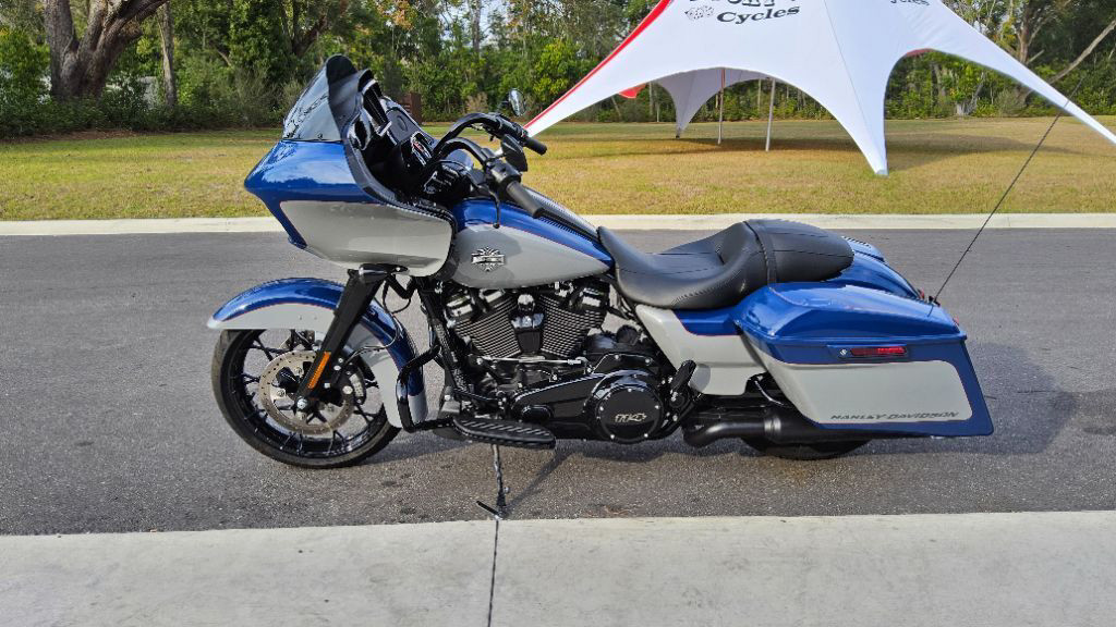 Road Glide® Special