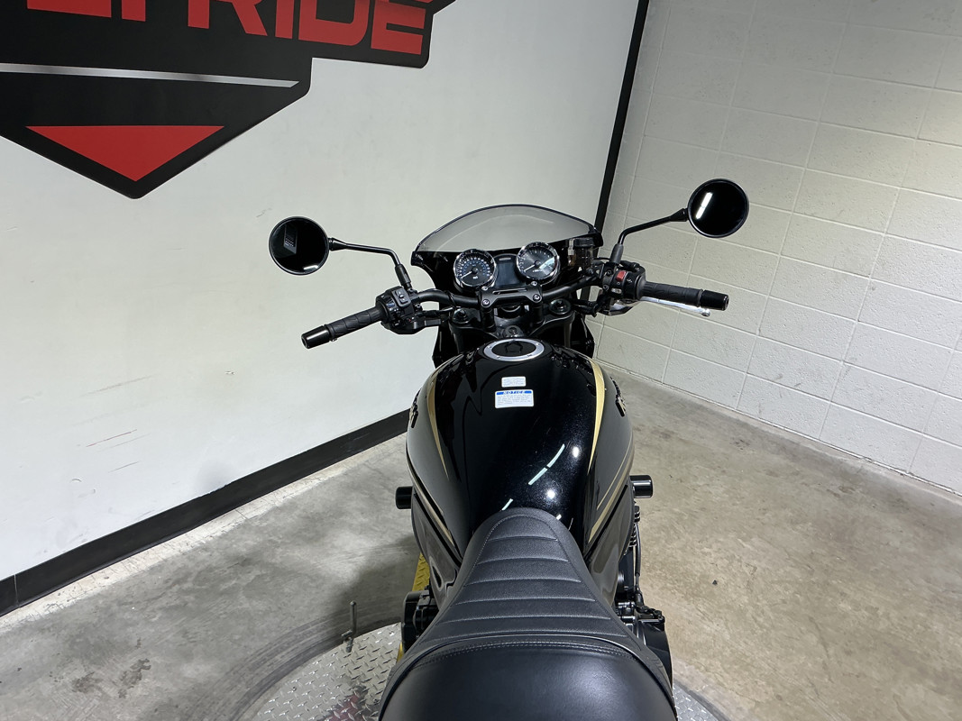 Z900RS Cafe