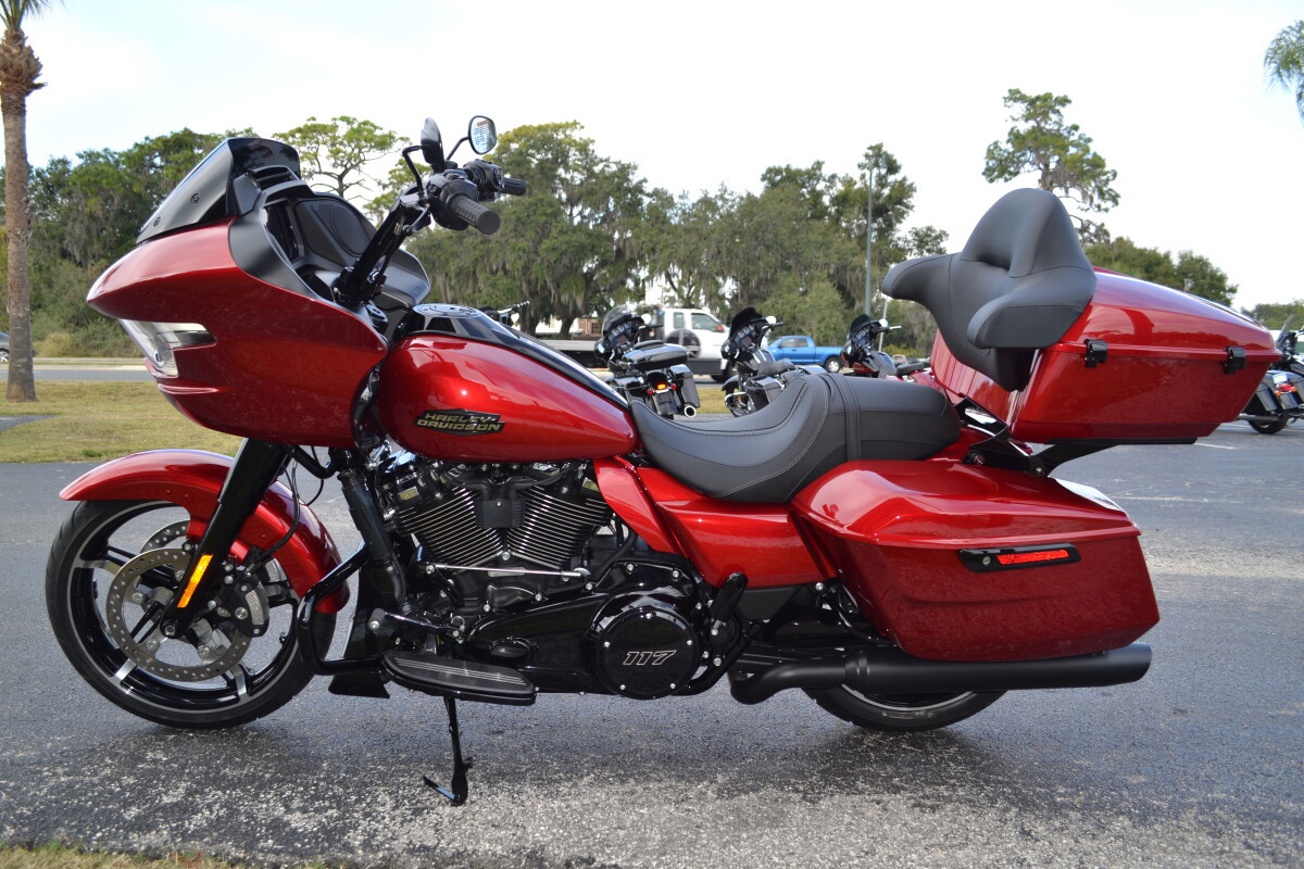 Road Glide®
