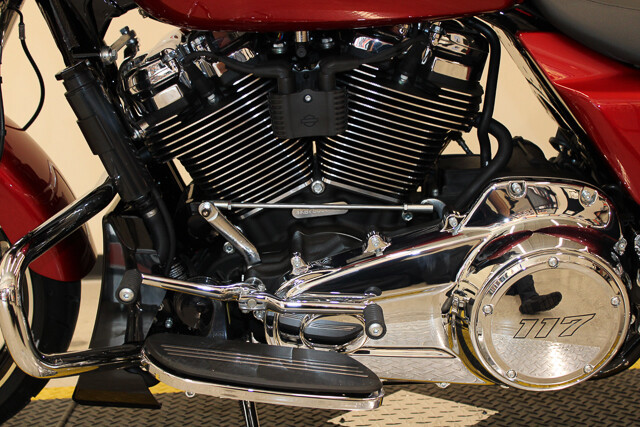 Street Glide®