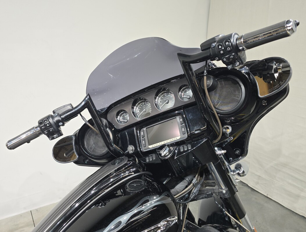 CVO® Street Glide®