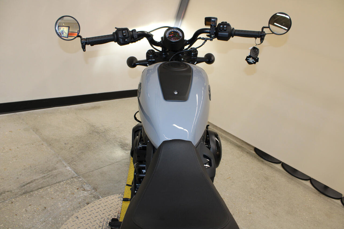 Nightster