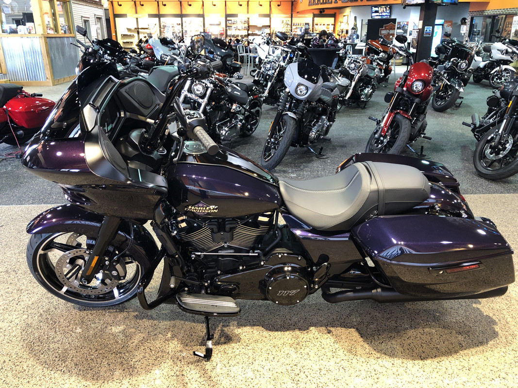 Road Glide®