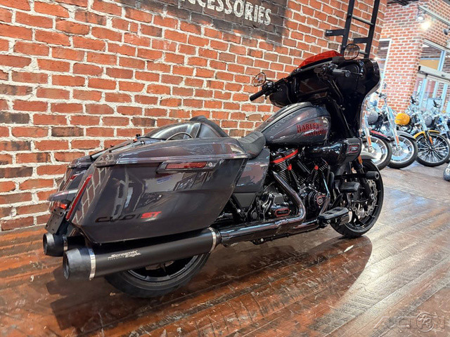 CVO® Street Glide® ST