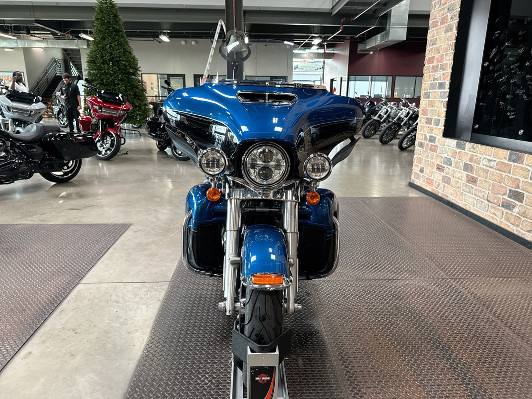 Electra Glide® Ultra® Limited 115th Anniversary