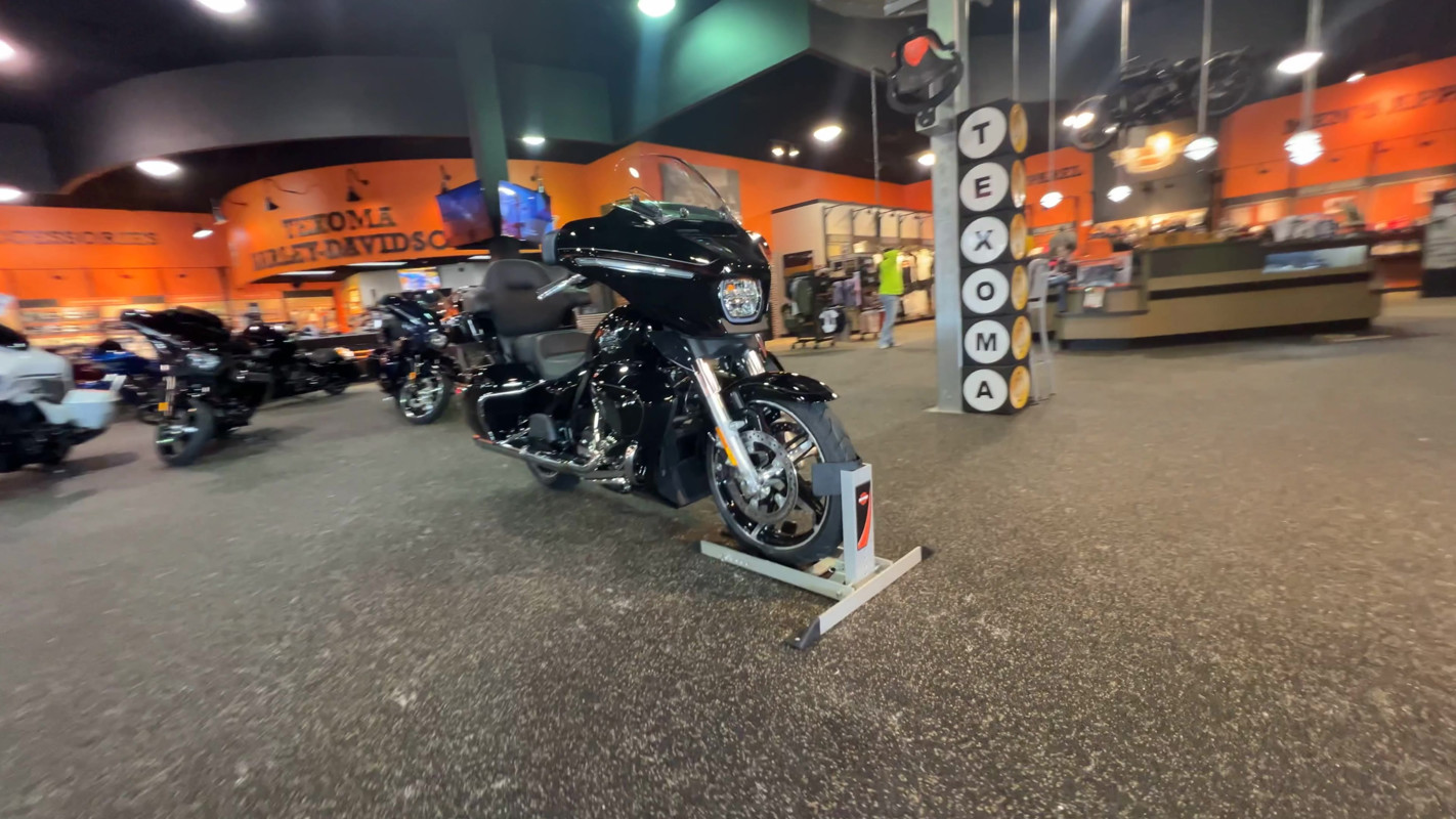 Street Glide® Ultra