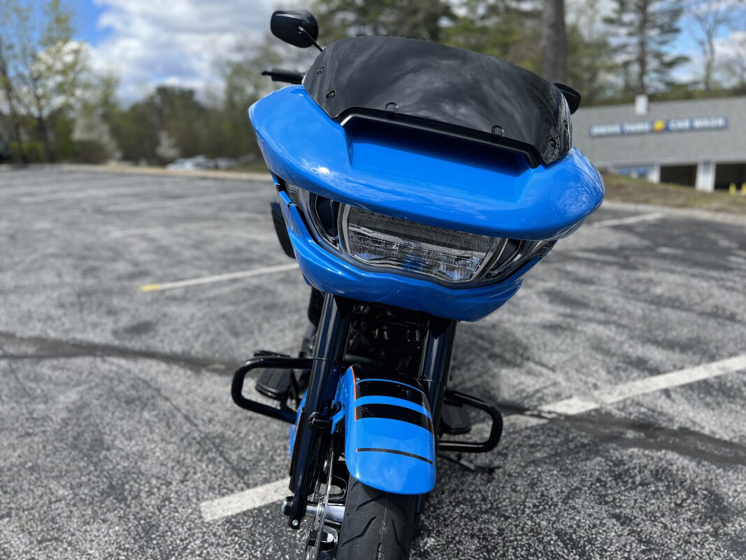Road Glide®