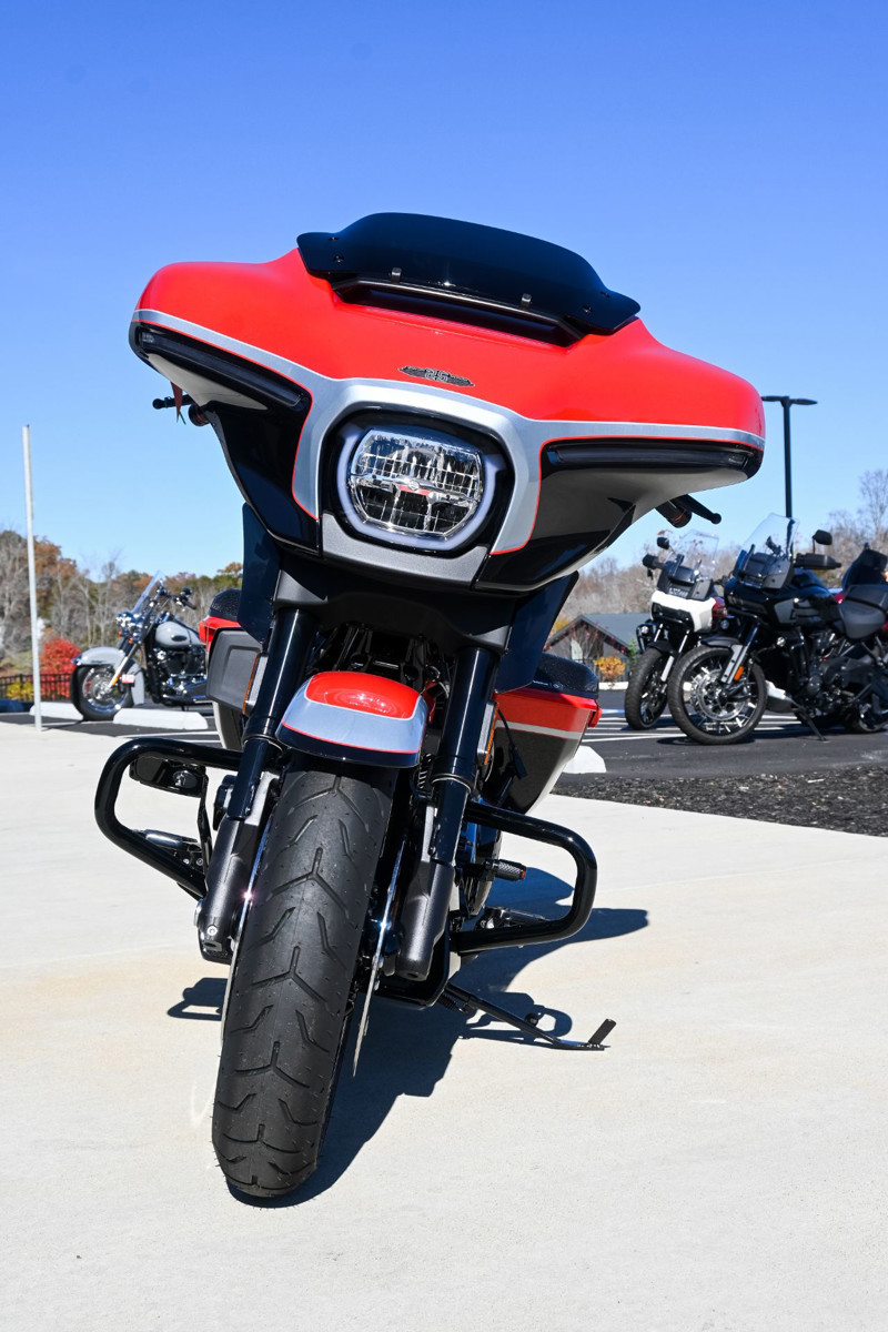 CVO® Street Glide®