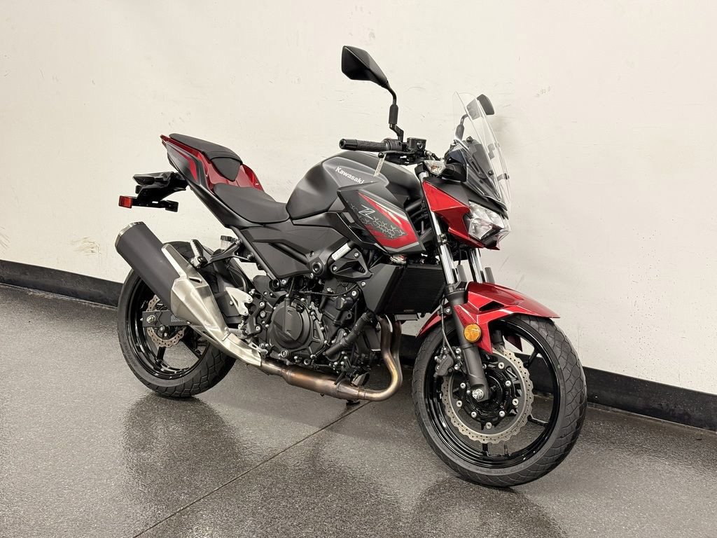 Z400 ABS	