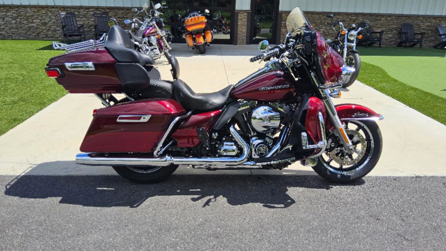 Electra Glide® Ultra Limited® Low