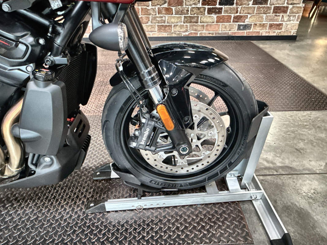 Pan America® 1250 ST