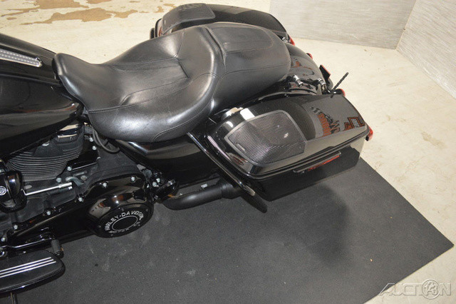 Street Glide® Special