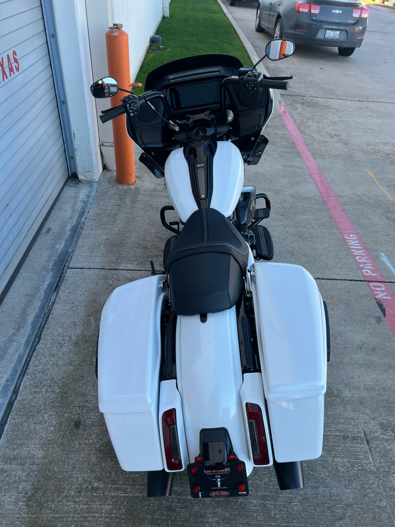 Road Glide®